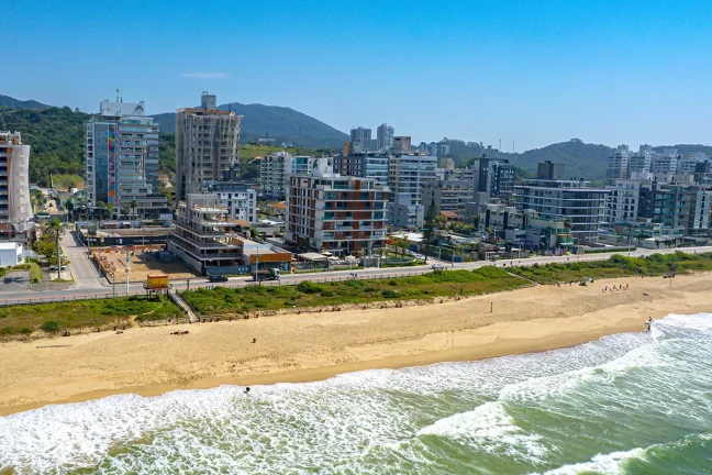 Imagem Cobertura com 4 dormitórios à venda sendo 4 suítes, 505.34 m² por - R$ 22.517.090,17 - Praia Brava - Itajaí/SC