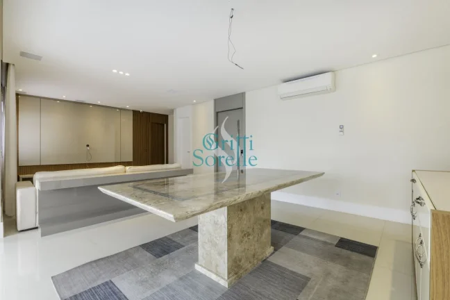 Imagem Apartamento à Venda em Vila Nova Conceição - São Paulo/SP.