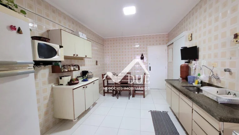 Imagem Apartamento com 2 dormitórios à venda, 90 m² por R$ 617.000 - Boqueirão - Santos/SP