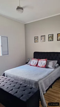 Imagem Linda Casa com Piscina em Bairro Vista Alegre em Bragança Paulista
