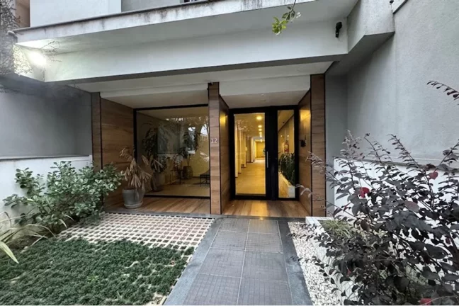 Imagem Apartamento à venda em Porto Alegre, Menino Deus, com 1 quarto, 61,48m2