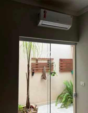 Imagem Casa RESIDENCIAL em Santa Bárbara d?Oeste - SP, Frezzarin2
