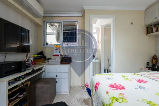 Imagem Apartamento à venda na Aclimação, São Paulo-SP: 3 quartos, 1 suíte, 2 salas, 2 banheiros, 1 vaga de garagem, 83m². Venha conferir!