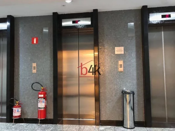 Imagem Sala comercial à venda no Brooklin. Rua André Ampére, 153.
