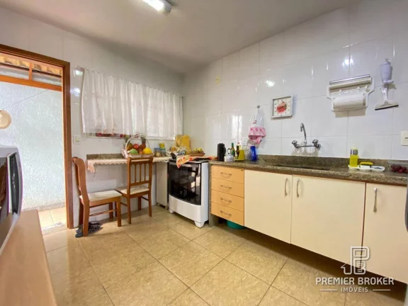 Imagem Casa à venda, 106 m² por R$ 590.000,00 - Tijuca - Teresópolis/RJ
