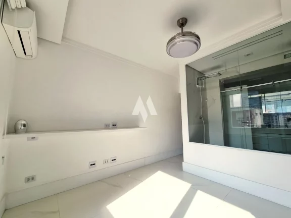 Imagem Apartamento padrão de 3 dormitórios sendo 2 suítes frente mar na Aparecida
