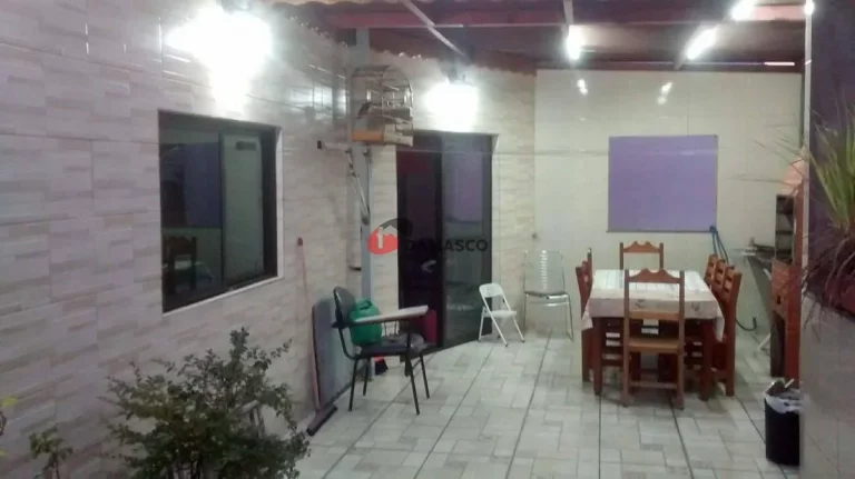Imagem Sobrado à venda 4 Quartos, 1 Suite, 1 Vaga, 200M², Rudge Ramos, São Bernardo do Campo - SP