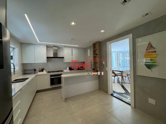 Imagem Casa com 6 dormitórios à venda, 748 m² por R$ 5.800.000,00 - Pr Ferradura - Armação dos Búzios/RJ