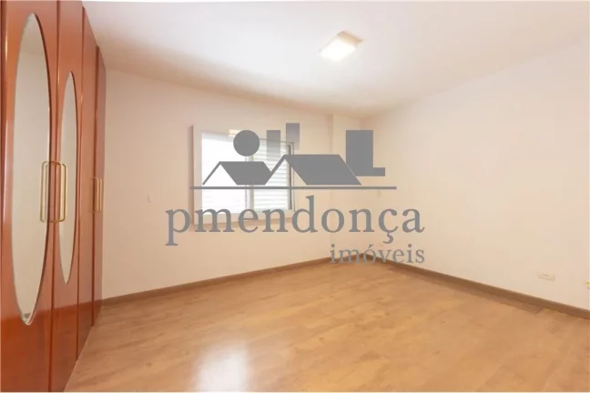 Imagem Apartamento à venda em Higienópolis com 4 quartos (1 suite) e 2 vagas, 200m2.