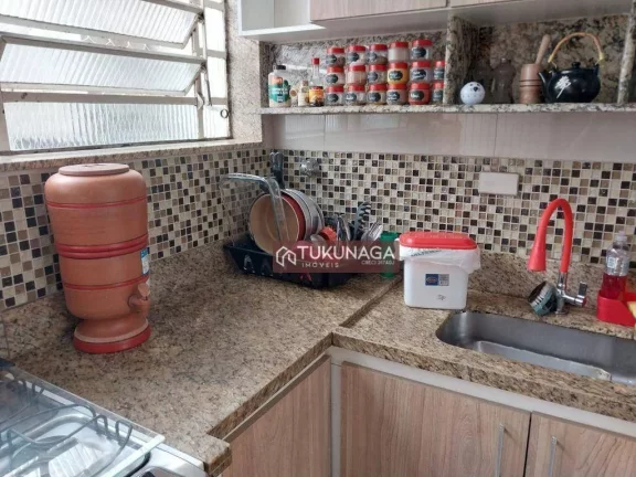 Imagem Casa com 3 dormitórios à venda, 250 m² por R$ 1.100.000,00 - Vila Galvão - Guarulhos/SP