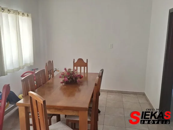 Imagem Imperdível: Casa à venda na Penha, São Paulo-SP com 2 quartos, 1 suíte, 2 banheiros, 3 vagas de garagem e 148 m² de área.