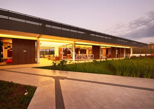 Imagem Casa em Condomínio à venda em Alphaville Nova Esplanada 4 com 326m² 4 suítes, 4 vagas