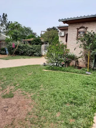 Imagem Linda casa, com jardim e lago artificial