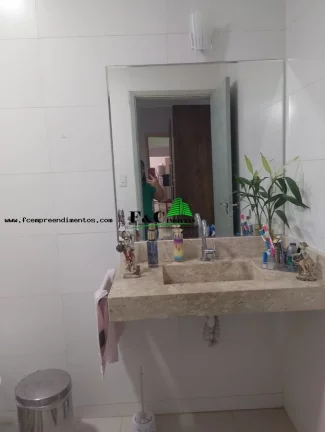 Imagem Casa para Venda em Limeira, Parque Hippolyto, 2 dormitórios, 1 banheiro, 2 vagas