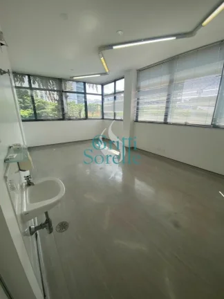 Imagem Prédio Comercial para Alugar em Indianópolis - São Paulo/SP.
