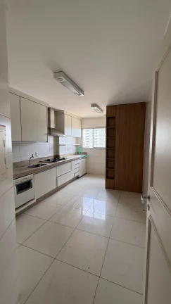 Imagem EXCELENTE COBERTURA Á VENDA NO EDIFÍCIO SANTIAGO NO RESIDENCIAL AMAZONAS EM FRACA/SP