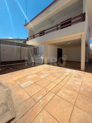 Imagem Ponto Comercial para locação, 5 salas, Centro de Petrolina