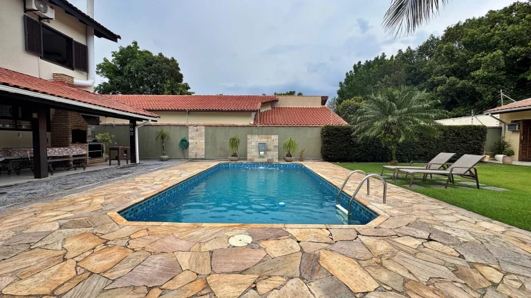 Imagem Maravilhoso sobrado à venda em São Lourenço - Bertioga - R$ 2.100.000,00