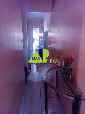 Imagem Imperdível casa à venda em São Paulo-SP, Cidade Patriarca! 3 quartos, 1 sala, 4 banheiros, 3 vagas de garagem, 125m². Venha conferir!