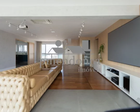 Imagem Apartamento no Alto da Lapa com 3 quartos e 4 vagas, 235 m²