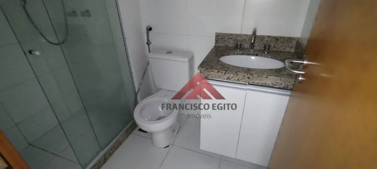 Imagem Apartamento em condominio em Santa Rosa,semi novo em excelente localização,Varandão,sala o3 quartos sendo um com suite,cozinha montada com armarios,su