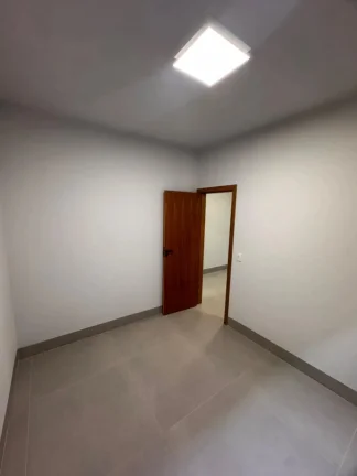 Imagem Casa 2/4 C Suite Com Area Gourmet A 6 Min Do Centro De Aparecida De Goiania
