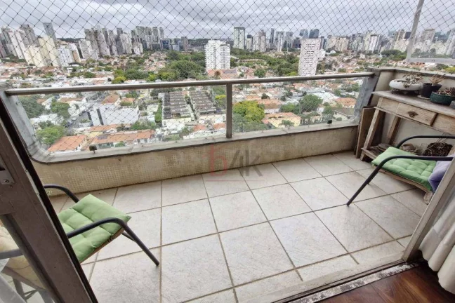 Imagem Apartamento 182m² no Brooklin: 3 Quartos, Suíte e Vista Definitiva