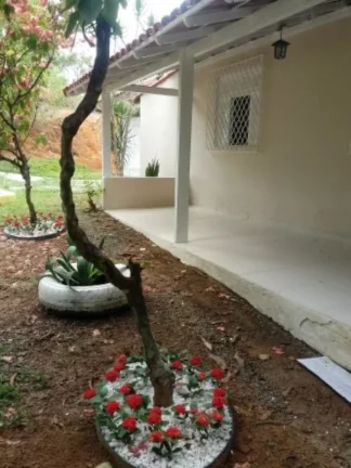 Imagem Chácara à Venda com Casas em Iguape, Guarapari-ES