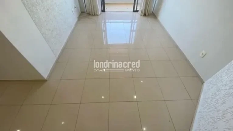 Imagem Espaço e Conforto no Ed. Paraty: Apartamento com 3 Dormitórios (1 Suíte), 2 Banheiros e 1 Vaga, Área Útil de 77m² - Ideal para Sua Família!