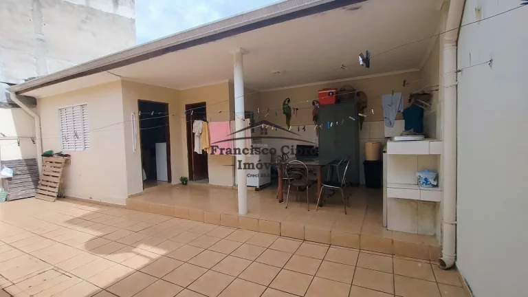 Imagem Casa à venda no bairro Cohab - Parque Residencial Anna Guilhermina Rois Alves - Guaratinguetá/SP