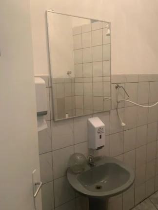 Imagem Excelente Salão para locação no Bairro Santa Terezinha em Santo André