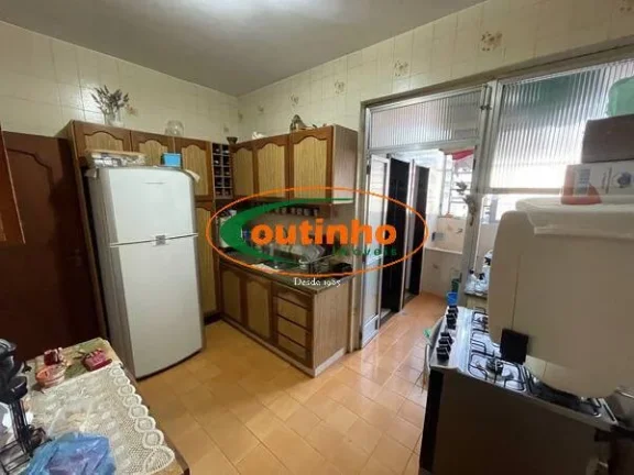 Imagem (27005) Rua Viana Drumond - Vila Isabel