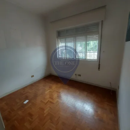 Imagem Imperdível: Casa à venda em São Paulo-SP, Planalto Paulista - 3 quartos, 2 salas, 2 banheiros, 2 vagas de garagem, 130,00 m².