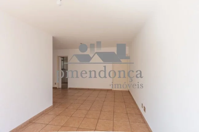 Imagem Apartamento em Pinheiros com 92m², 3 quartos (1sui­te) e 2 vagas fixas.