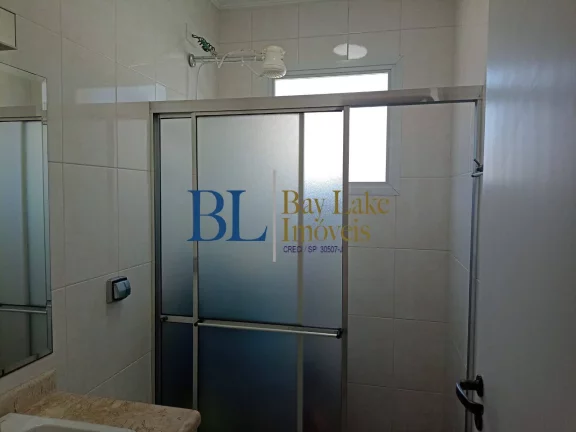 Imagem Casa ampla com espaço gourmet retrátil, 2 suítes+ 4 vagas + 6 banheiros