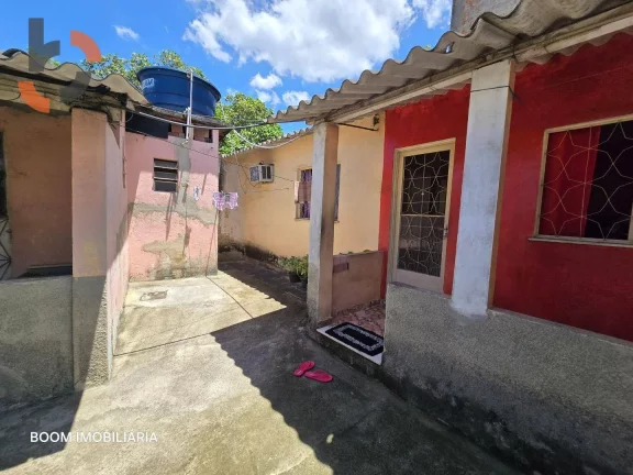 Imagem Casa com 1 dormitório à venda, 235 m² por R$ 330.000,00 - Cerâmica - Nova Iguaçu/RJ
