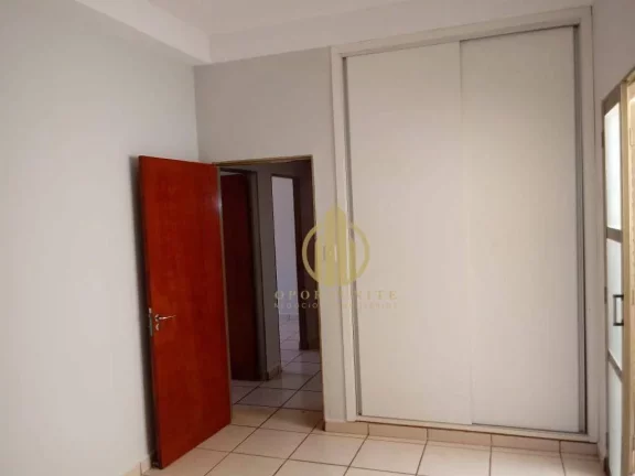 Imagem Casa com 3 dorm - 1 suíte - quintal - churrasqueira - Edícula - Parque das Andorinhas - Ribeirão Preto/SP