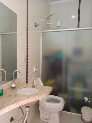 Imagem Sobrado para Venda em Maringá, Jardim Fregadoli, 3 dormitórios, 1 suíte, 2 banheiros, 2 vagas