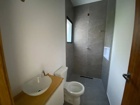 Imagem Casa a venda em Cotia, 3 dormitórios, 2 vagas e Solário SP.