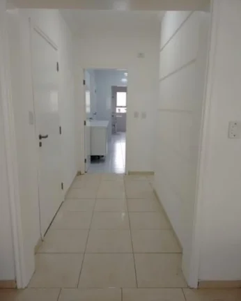 Imagem Apartamento à venda no Guarujá na Praia das Pitangueiras.