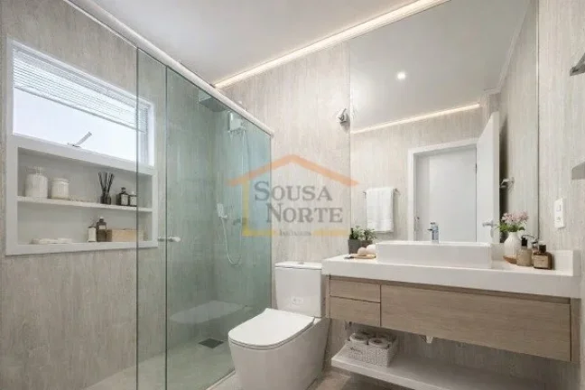Imagem Sobrado com 230 m² de área útil, com 4 dormitórios, sendo 3 suítes, e 5 banheiros. Possui sala ...