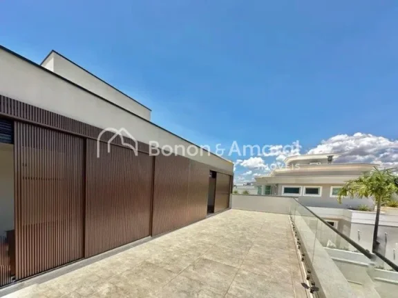 Imagem Maravilhosa casa em condomínio fechado, moderna, integrada, ampla e com vista para a reserva Alphav...