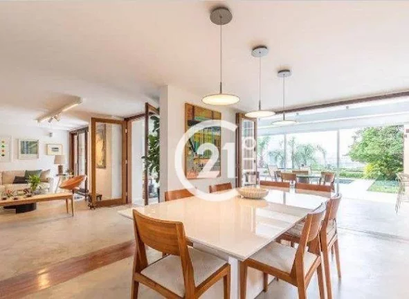 Imagem Casa em rua fechada, 608m², 3 suítes, Jardim Guedala