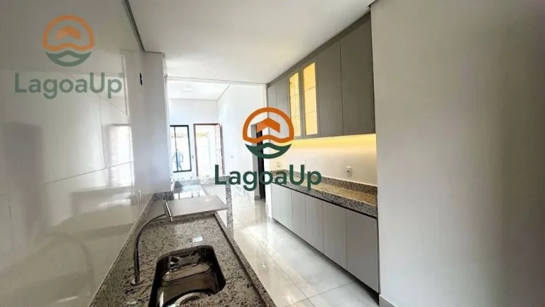 Imagem Casa com 4 dormitórios à venda, 132 m² por R$ 890.000,00 - Promissão - Lagoa Santa/MG
