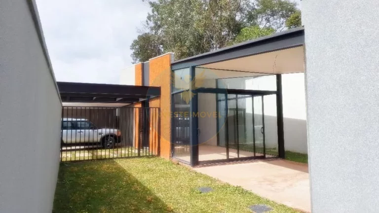 Imagem Casa térrea contemporânea com piscina na Granja Viana