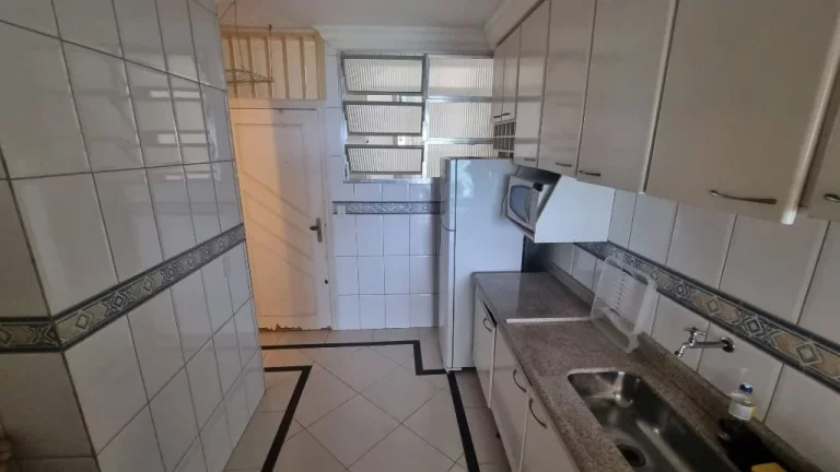 Imagem ÓTIMO APTO FRENTE TOTAL AO MAR NA PRAIA DE PITANGUEIRAS, 1 DORM. 1 VAGA DE GARAGEM.