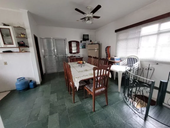 Imagem TOMBO – COBERTURA DUPLEX, LOCALIZAÇÃO PRIVILEGIADA, AMPLO, CLARO E SUPER AREJADO, 130 M² ÚTEIS, GARAGEM NO PRÉDIO.