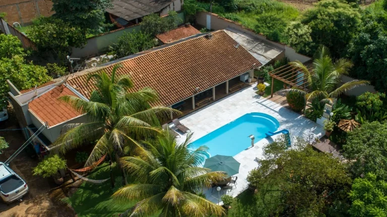 Imagem Rancho Acesso ao rio ( pé na água)magnifico