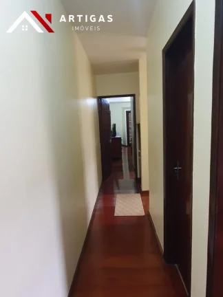 Imagem Sobrado á venda no Ipiranga 4 dormitórios 2 suítes 2 vagas 4 banheiros