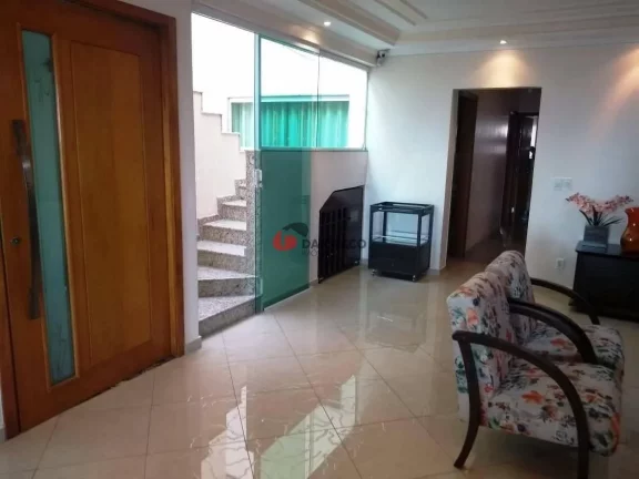 Imagem Sobrado à venda 3 Quartos, 1 Suite, 16 Vagas, 572M², Nova Gerty, São Caetano do Sul - SP